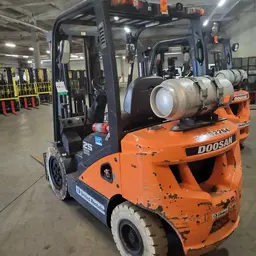 2019 Doosan G25P-7DF Warehouse Forklift