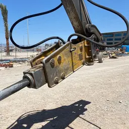 2017 SOOSAN CB500 Attachment