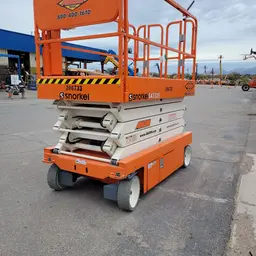 2018 Snorkel S4732E Scissor Lift