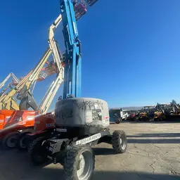 2016 Genie Z-62/40J Articulating Boom Lift