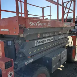 2015 Skyjack SJ7127RT Rough Terrain Scissor Lift