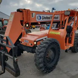2014 SKYTRAK 8042 Forklift