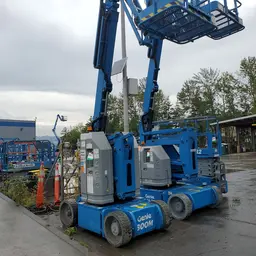 2015 Genie Z-30/20N RJ Articulating Boom Lift
