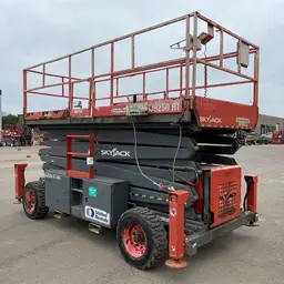 2014 Skyjack SJ9250RT Rough Terrain Scissor Lift