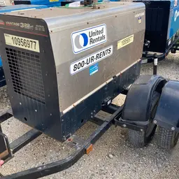 2019 Lincoln Electric VANTAGE 322 Welder