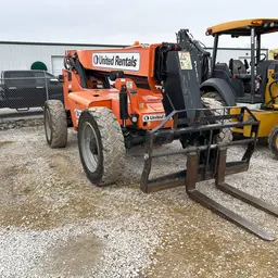 2016 SKYTRAK 8042 Forklift