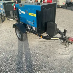 2019 Miller Welders Big Blue 300R Welder