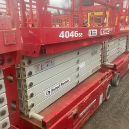 2017 MEC 4046SE Scissor Lift