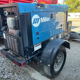 2020 Miller Welders Big Blue 300R Welder