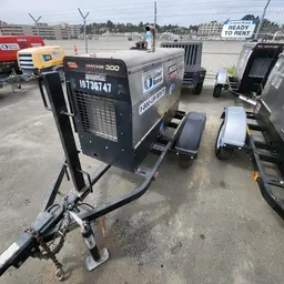2018 Lincoln Electric Vantage 300 Welder
