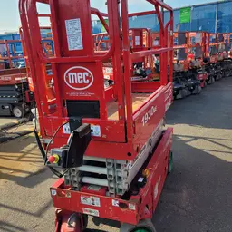 2017 MEC 1930SE Scissor Lift