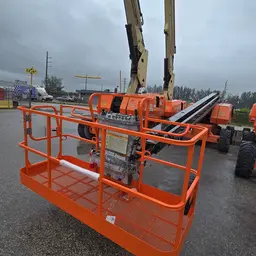 2016 JLG 800S Boom Lift