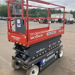 2017 Skyjack SJIII3226 Scissor Lift