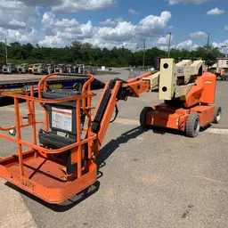 2014 JLG E400AJPN Articulating Boom Lift
