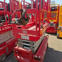2018 MEC 1330SE Scissor Lift