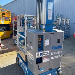 2016 Genie GR-20 Self-Propelled One-Person Lift