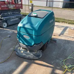 2019 Tennant T600-28 Scrubber