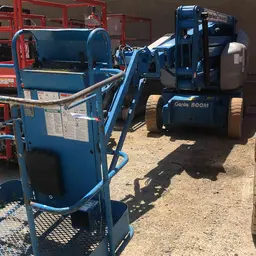 2011 Genie Z-40/23N Articulating Boom Lift