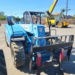 2017 Genie GTH-5519 Forklift