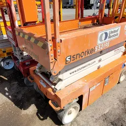 2016 Snorkel S3219E Scissor Lift