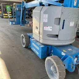 2017 Genie Z-34/22N Articulating Boom Lift