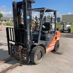 2017 Toyota 8FDU30 Warehouse Forklift