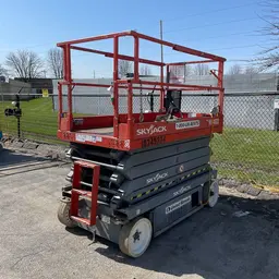 2015 Skyjack SJIII4632 Scissor Lift