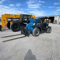 2017 Genie GTH-5519 Forklift