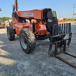 2016 SKYTRAK 8042 Forklift