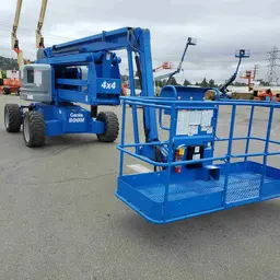 2012 Genie Z-60/34 Articulating Boom Lift