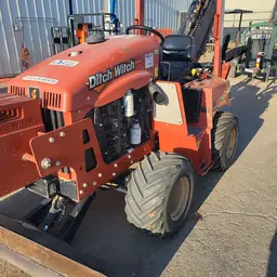 2017 Ditch Witch RT45 Ride-On Trencher