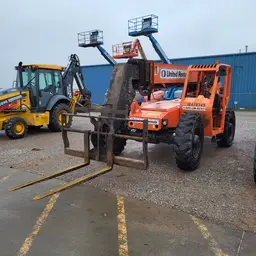 2016 SKYTRAK 8042 Forklift