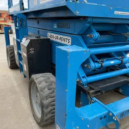 2014 Genie GS-4390 RT Rough Terrain Scissor Lift