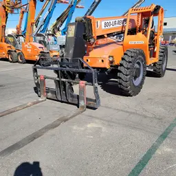 2015 SKYTRAK 6042 Forklift