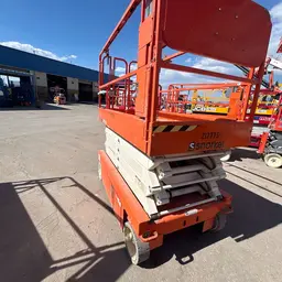 2018 Snorkel S4732E Scissor Lift