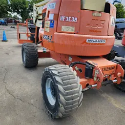 2013 JLG 450AJ Articulating Boom Lift