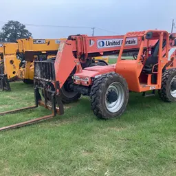 2015 SKYTRAK 8042 Forklift
