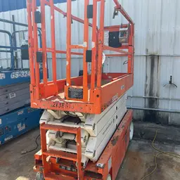 2018 Snorkel S3226E Scissor Lift
