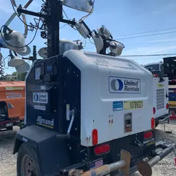 2018 Allmand NIGHT LIGHT V Towable Light Tower