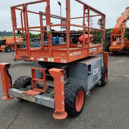 2015 Skyjack SJ6826RT Rough Terrain Scissor Lift