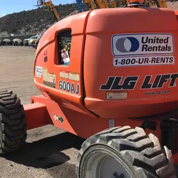 2013 JLG 600AJ Articulating Boom Lift