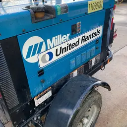2020 Miller Welders Big Blue 300R Welder