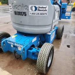 2013 Genie Z-45/25J DC Articulating Boom Lift