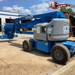 2014 Genie Z-45/25J DC Articulating Boom Lift