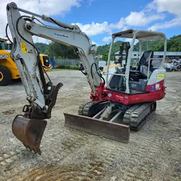 2017 Takeuchi TB240R Mini Excavator