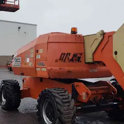 2011 JLG 800AJ Articulating Boom Lift