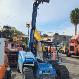 2017 Genie GTH-5519 Forklift