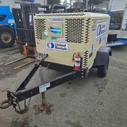 2019 Doosan P425/HP375EXT4I Air Compressor
