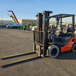 2019 Toyota 8FGU25 Warehouse Forklift