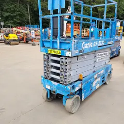 2015 Genie GS-3232 Scissor Lift